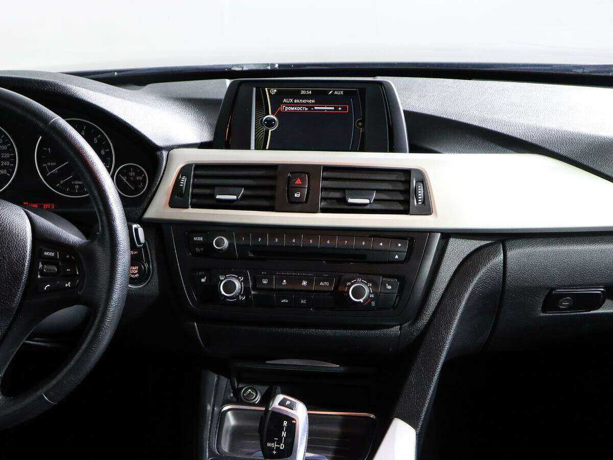 БМВ 3 серии б/у, 2013, Автоматическая. Фото: #9