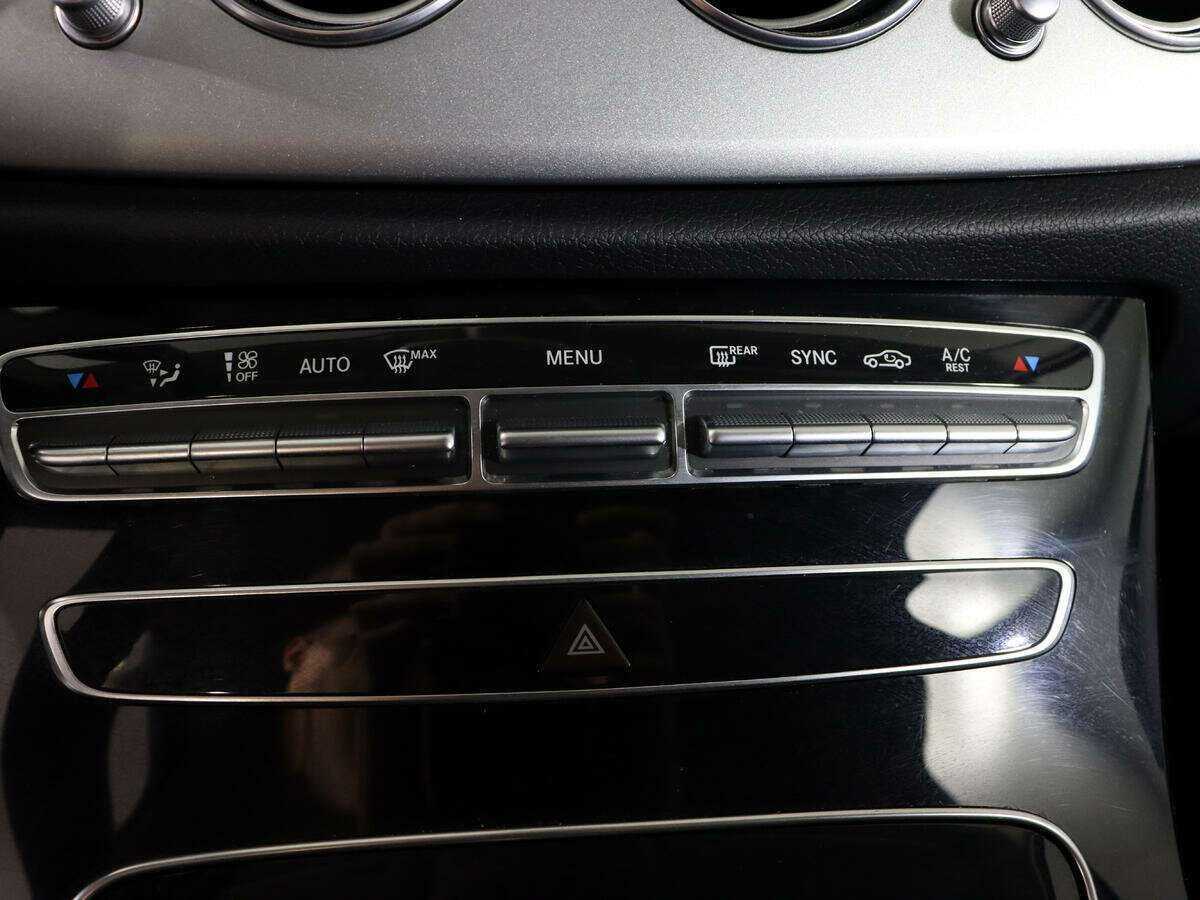 Мерседес-Бенц Е-Класс б/у, 2019, Автоматическая. Фото: #21