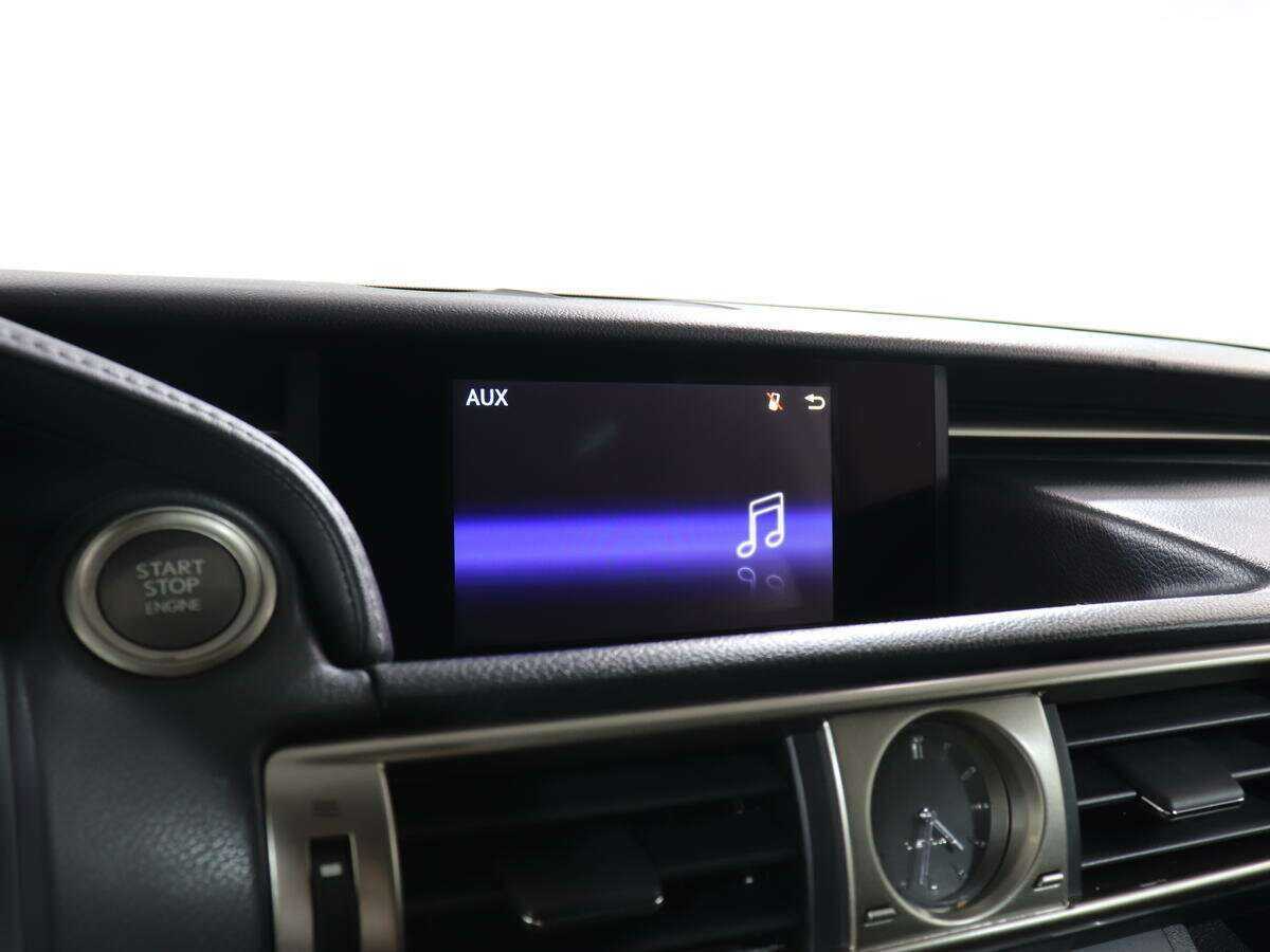 Лексус ИС б/у, 2015, Автоматическая. Фото: #21