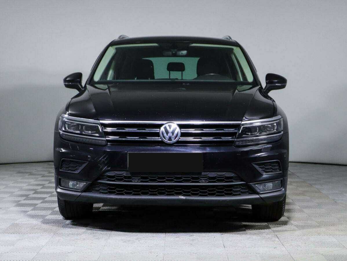 Volkswagen Tiguan б/у, 2018, Роботизированная. Фото: #1