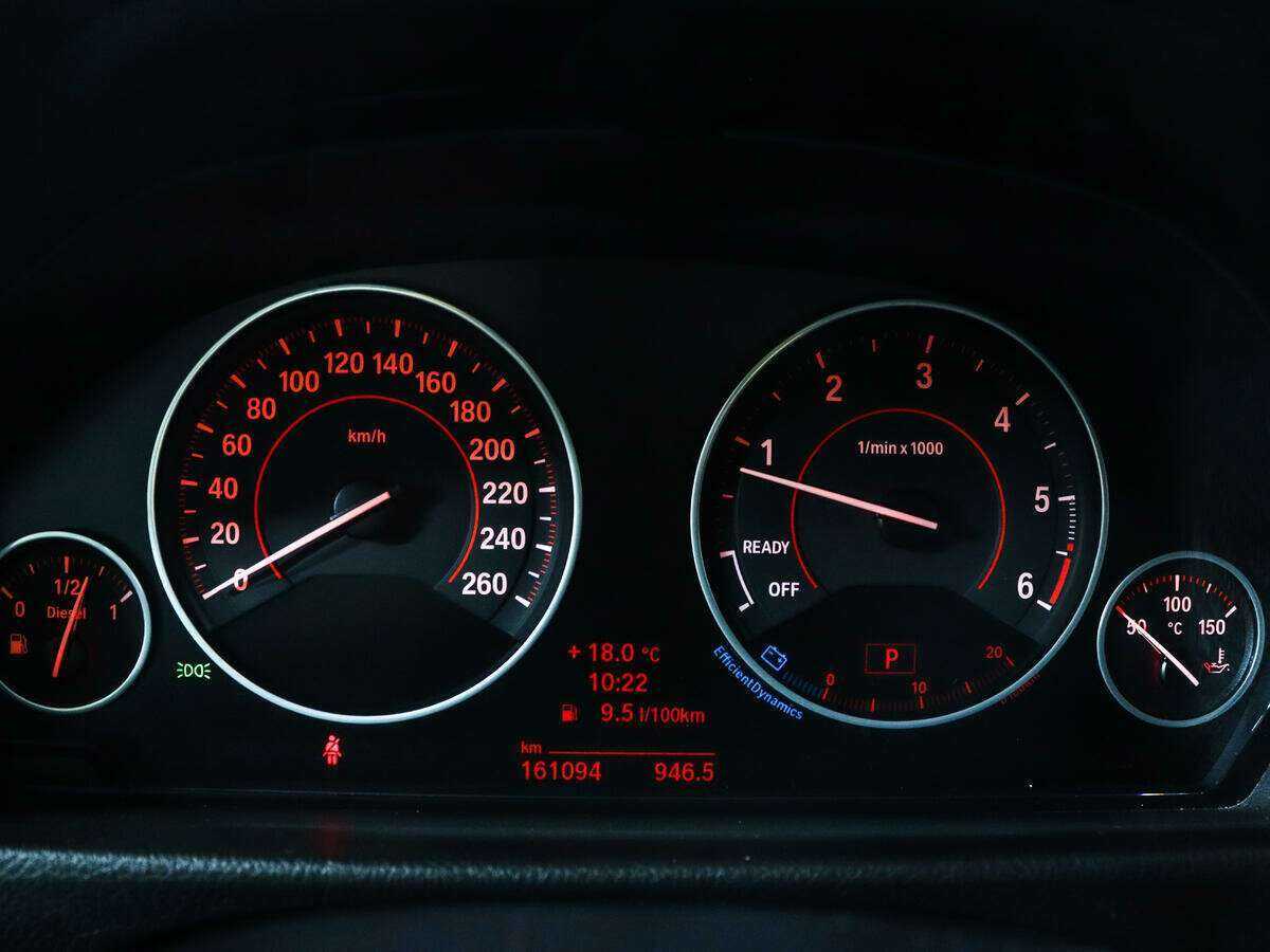 БМВ 3 серии б/у, 2014, Автоматическая. Фото: #10