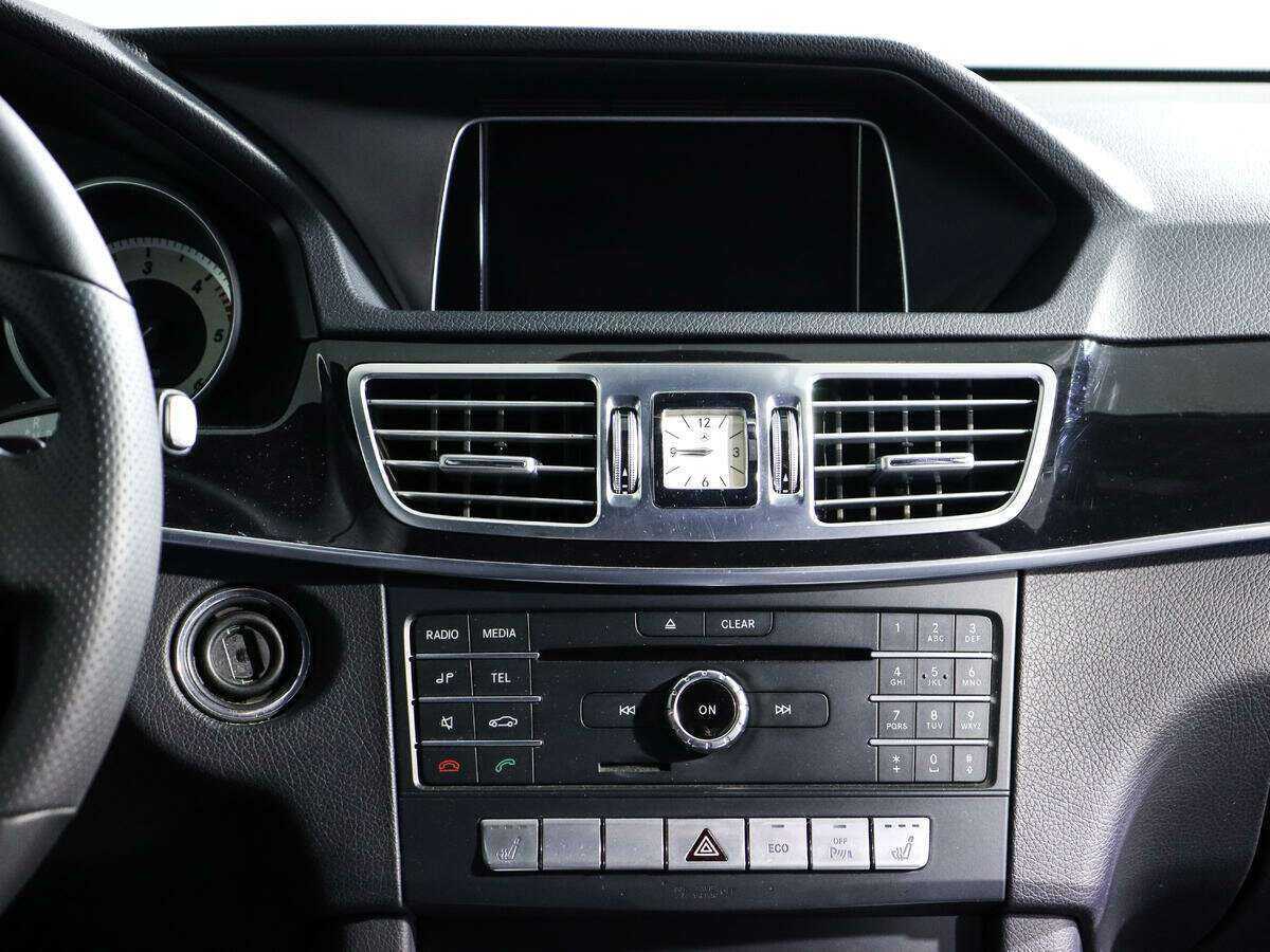 Мерседес-Бенц Е-Класс б/у, 2015, Автоматическая. Фото: #12