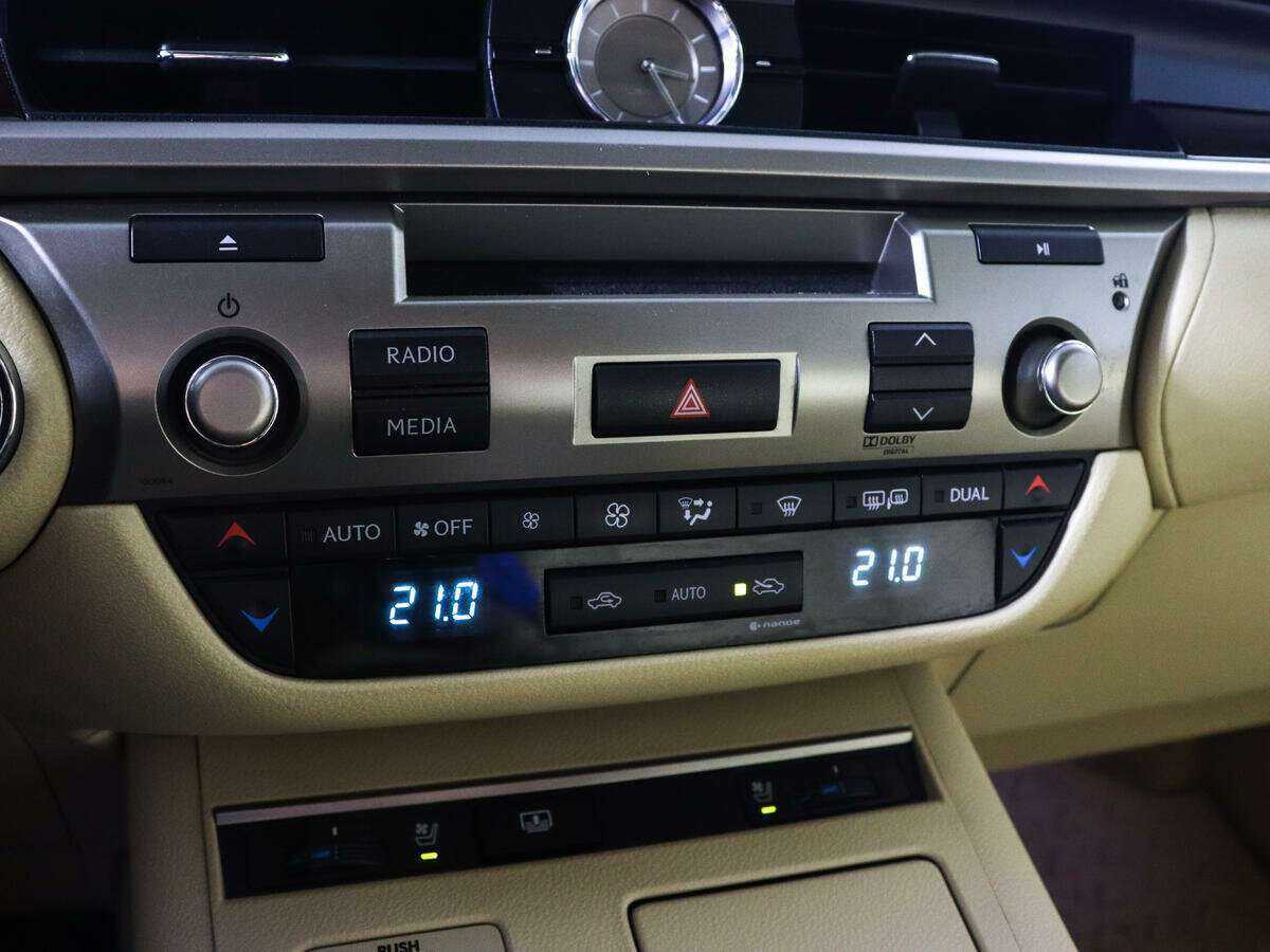 Lexus ES б/у, 2013, Автоматическая. Фото: #17