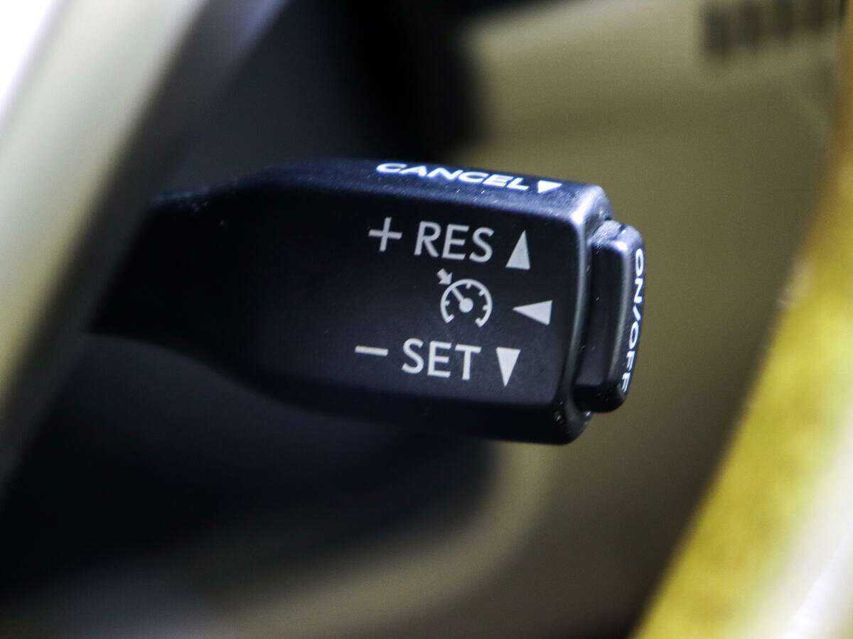 Lexus ES б/у, 2013, Автоматическая. Фото: #20