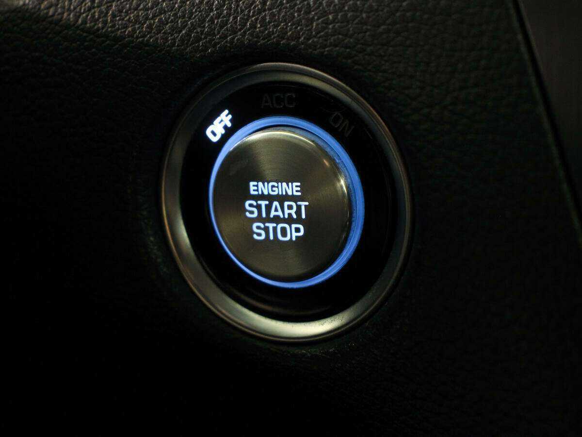 Hyundai Genesis б/у, 2014, Автоматическая. Фото: #20