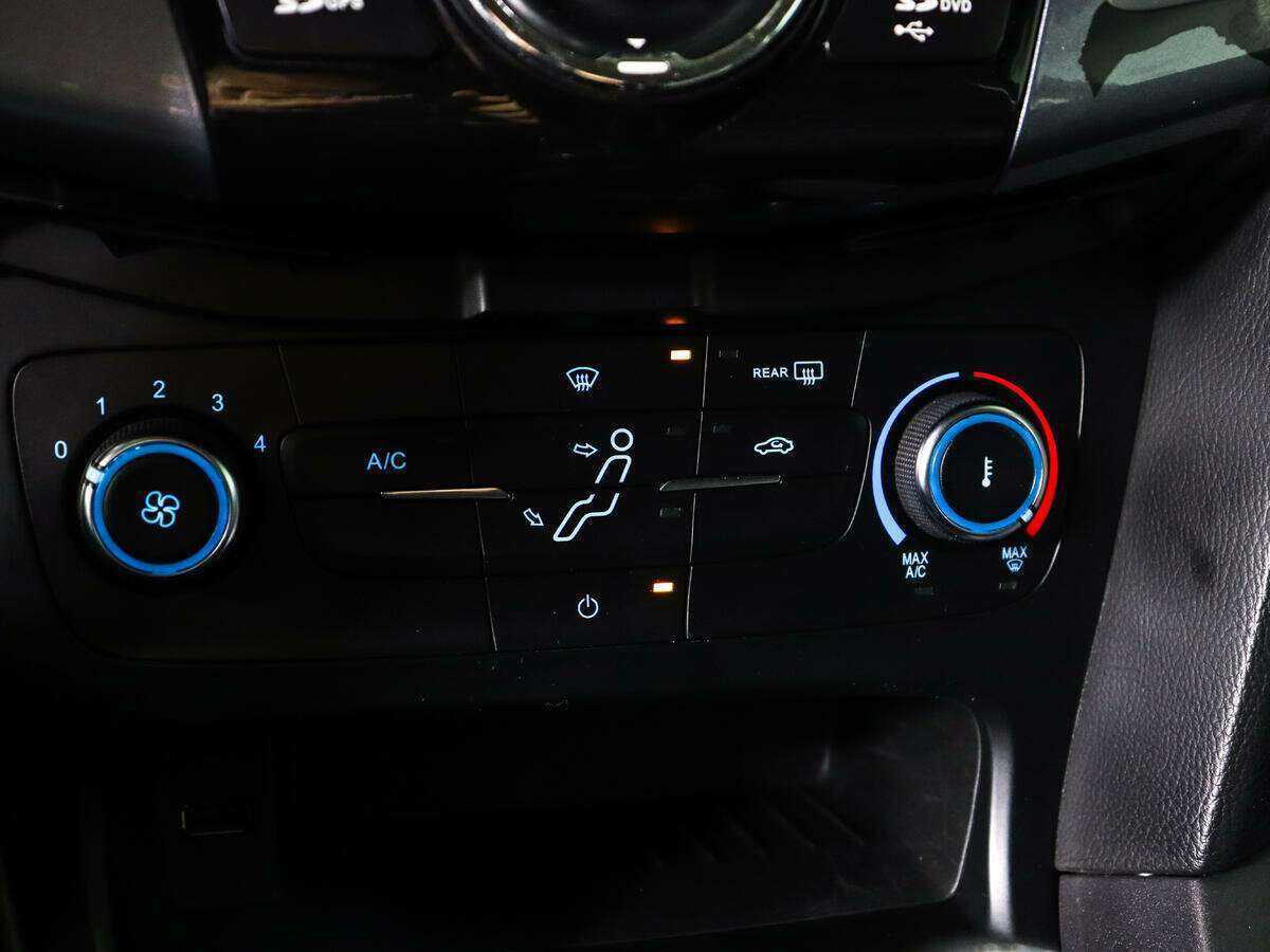 Форд Фокус б/у, 2017, Механическая. Фото: #14