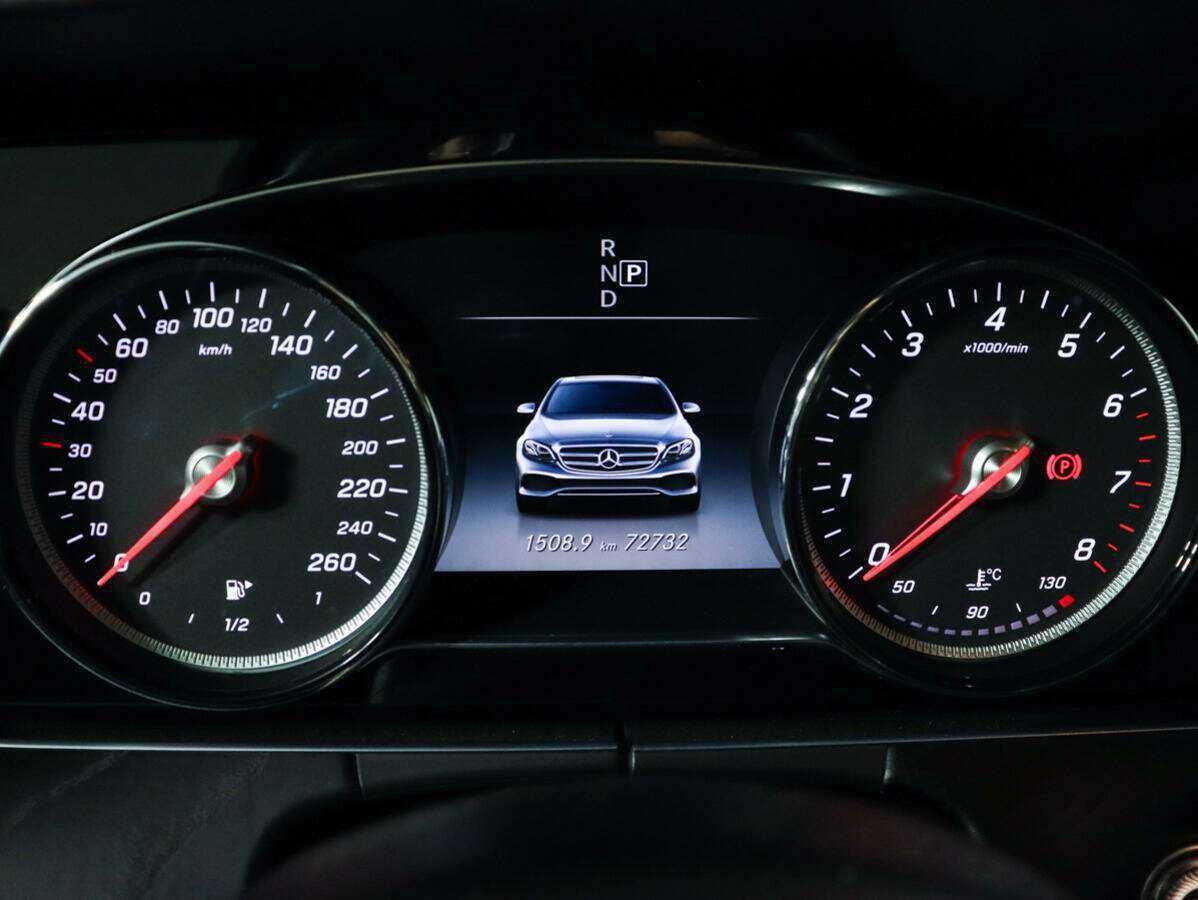 Мерседес-Бенц Е-Класс б/у, 2016, Автоматическая. Фото: #7