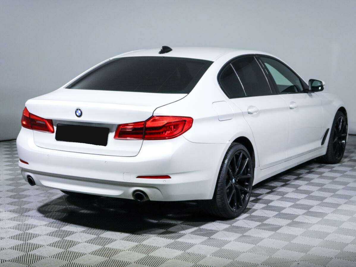 БМВ 5 серии б/у, 2018, Автоматическая. Фото: #3