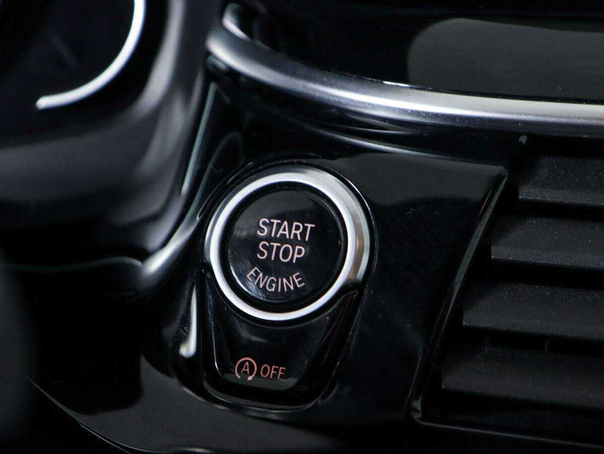 БМВ 5 серии б/у, 2018, Автоматическая. Фото: #14