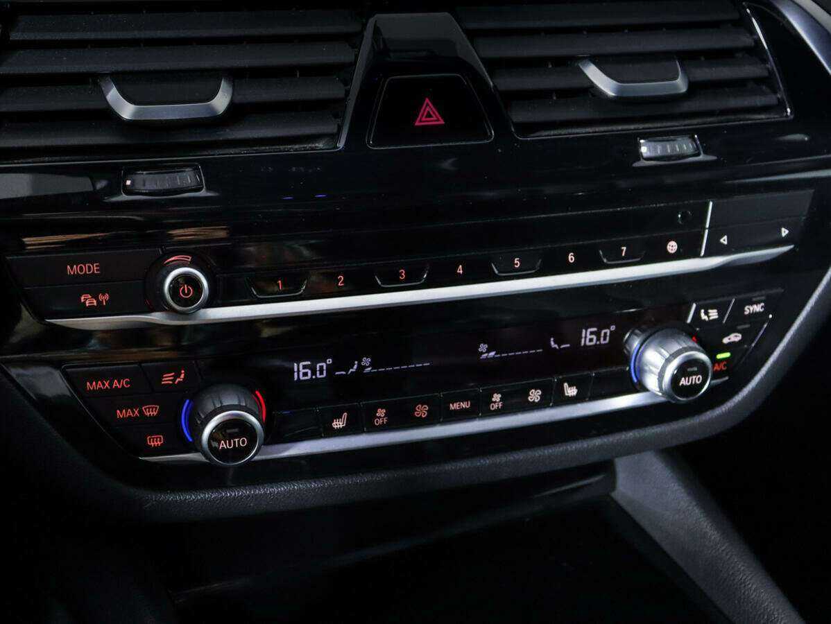 БМВ 5 серии б/у, 2018, Автоматическая. Фото: #16