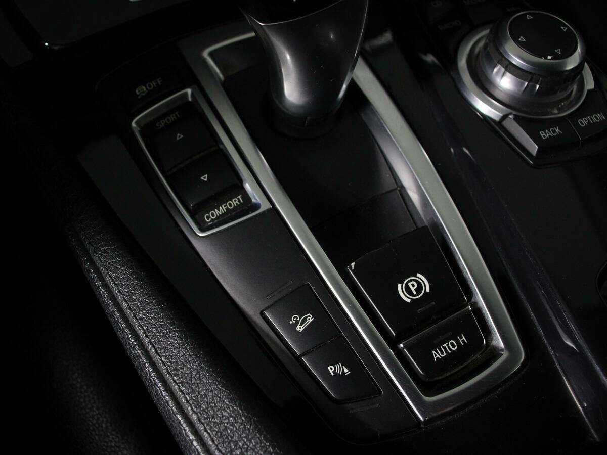 БМВ 5 серии б/у, 2012, Автоматическая. Фото: #17