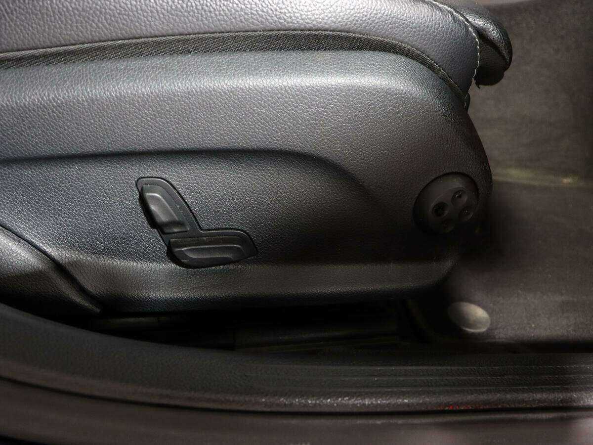 Мерседес-Бенц Ц-Класс б/у, 2018, Автоматическая. Фото: #11