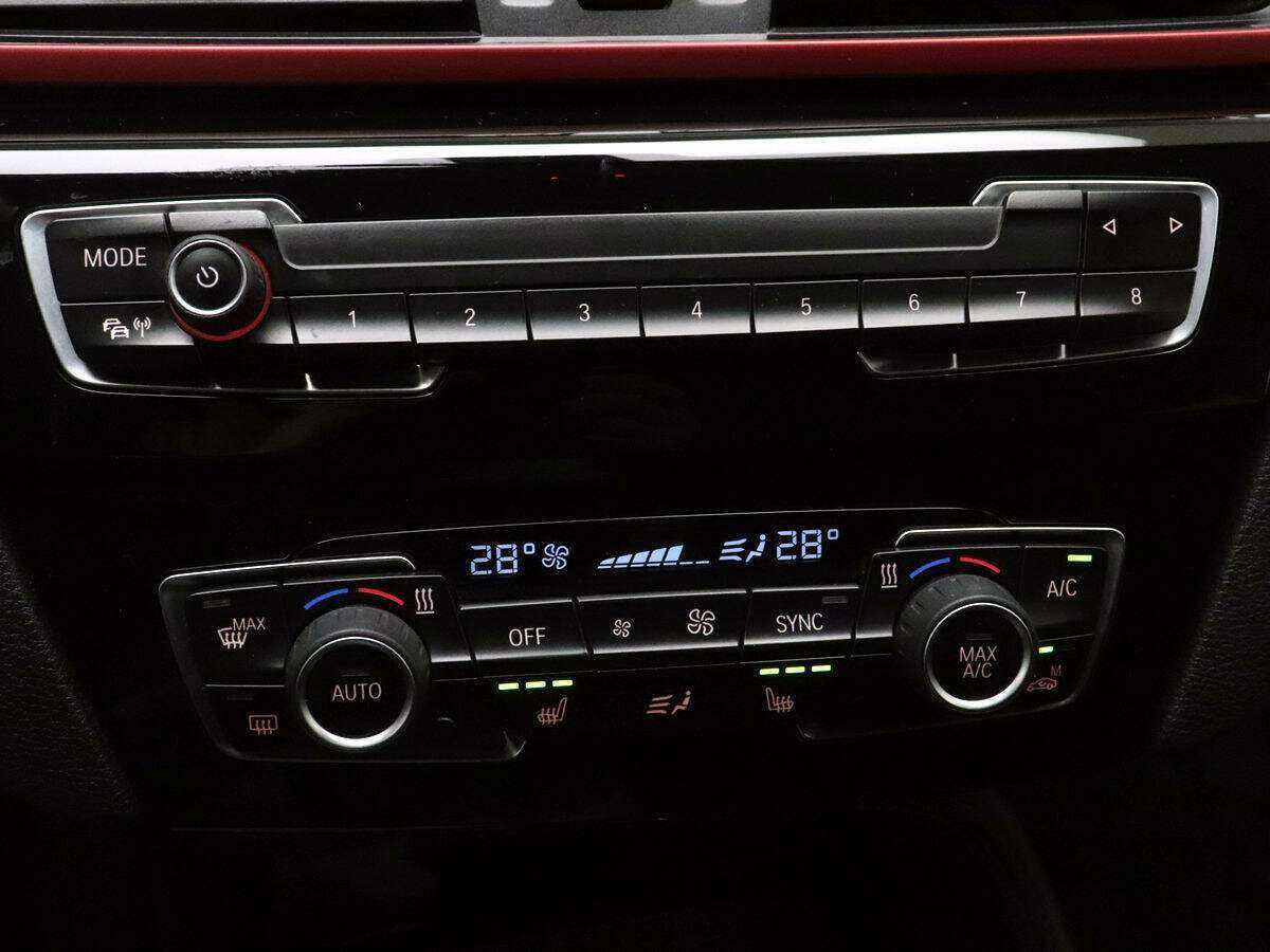 БМВ Икс1 б/у, 2017, Автоматическая. Фото: #14