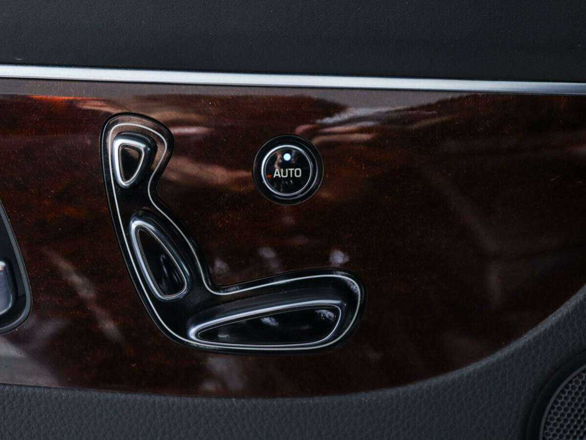 Hyundai Equus б/у, 2014, Автоматическая. Фото: #13