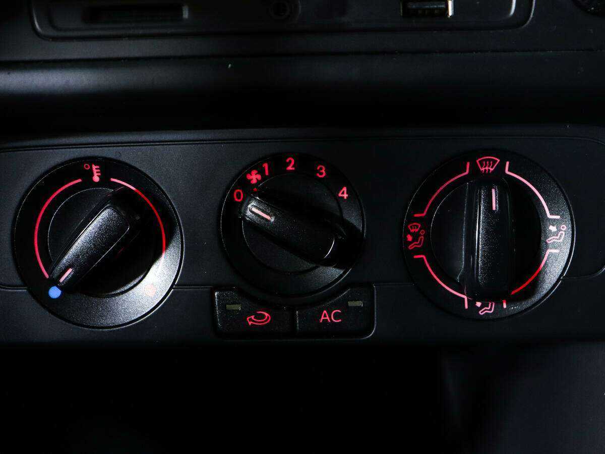 Фольксваген Поло б/у, 2014, Автоматическая. Фото: #13