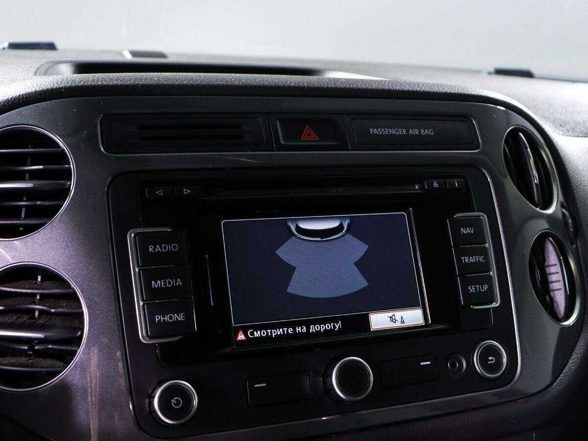 Volkswagen Tiguan б/у, 2012, Автоматическая. Фото: #11