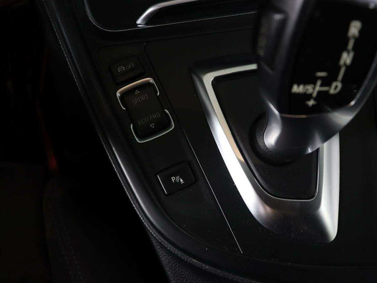 БМВ 3 серии б/у, 2016, Автоматическая. Фото: #20