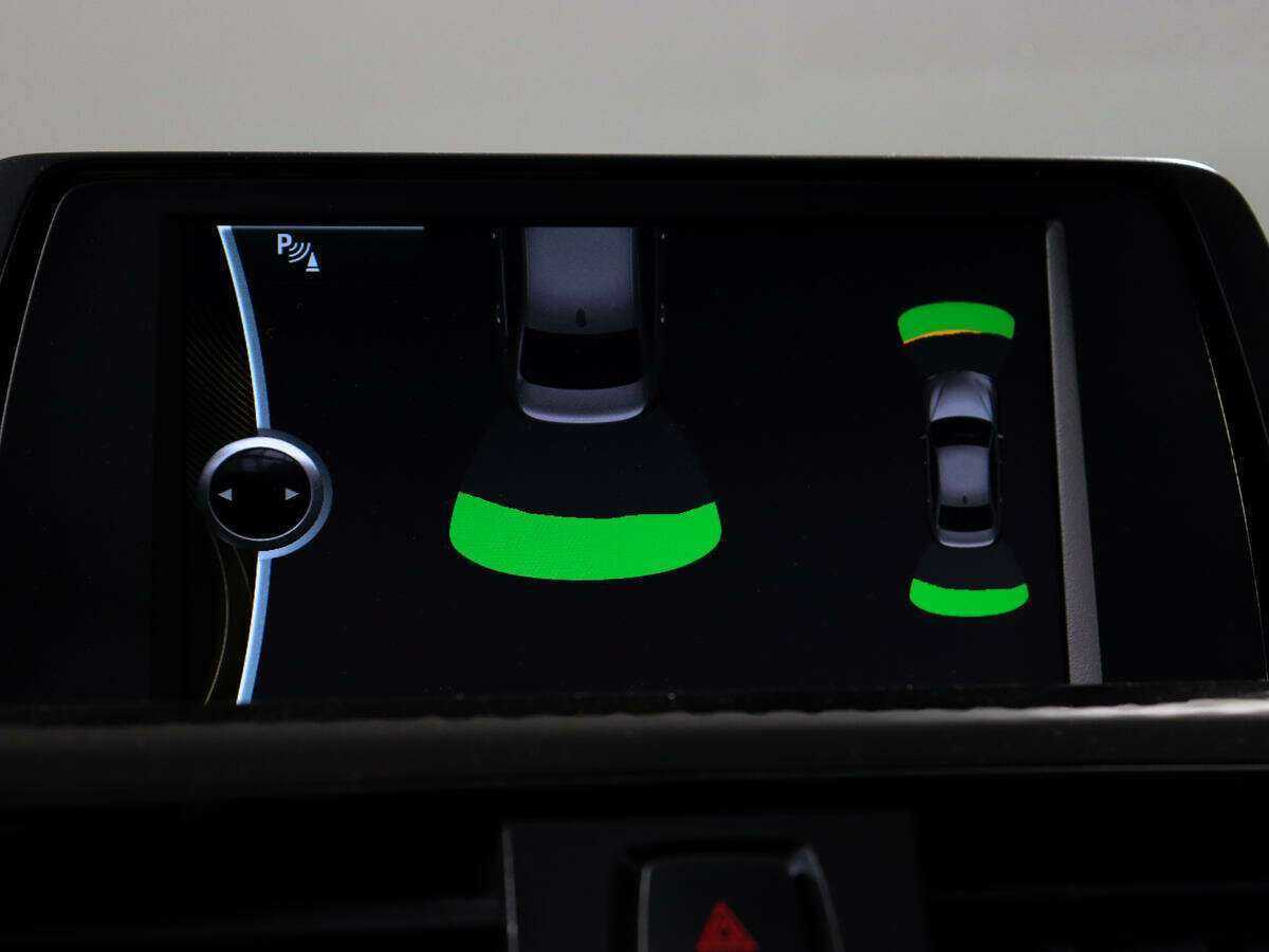 БМВ 3 серии б/у, 2014, Автоматическая. Фото: #12