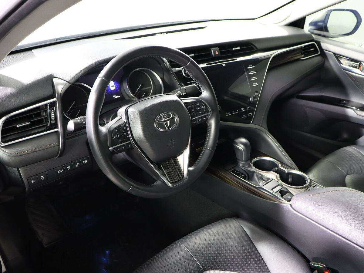 Тойота Камри б/у, 2018, Автоматическая. Фото: #11