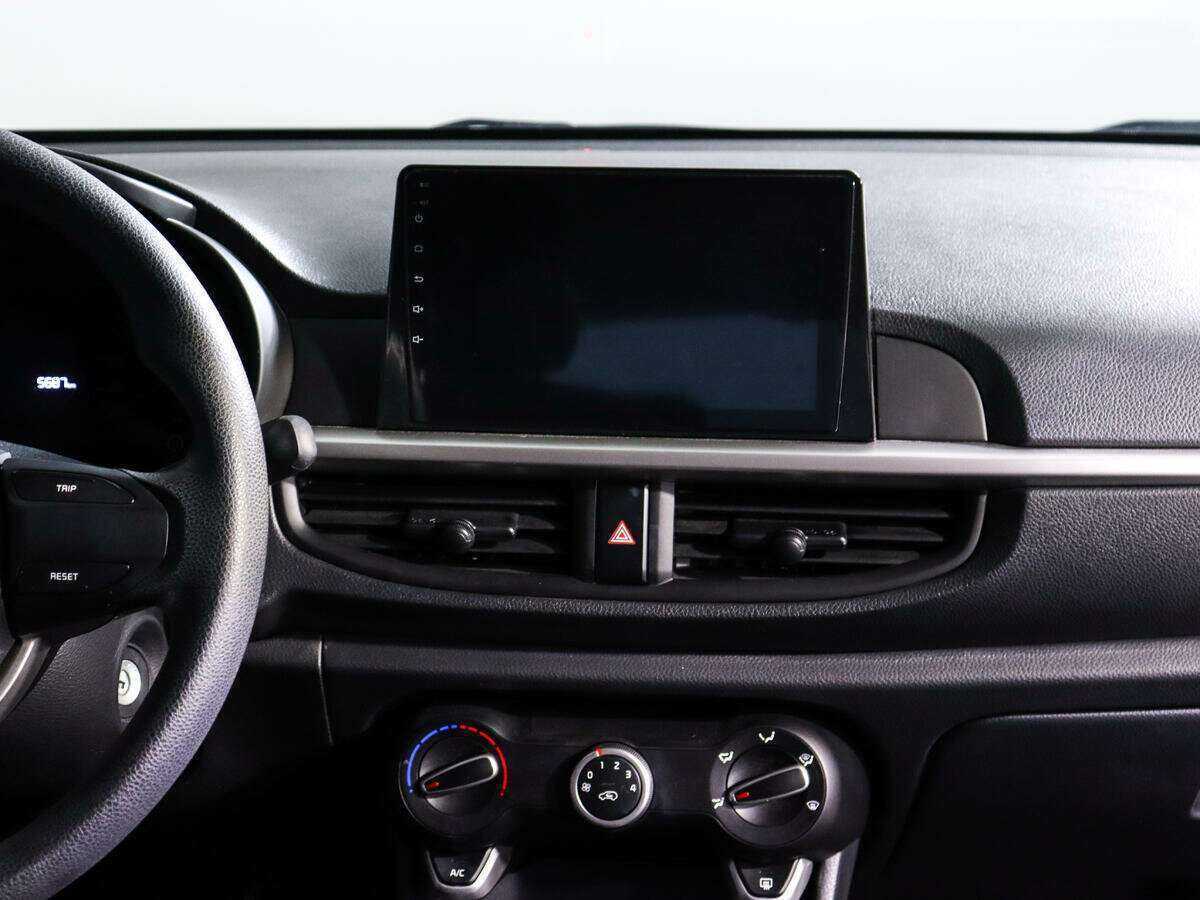 Kia Picanto б/у, 2023, Роботизированная. Фото: #12