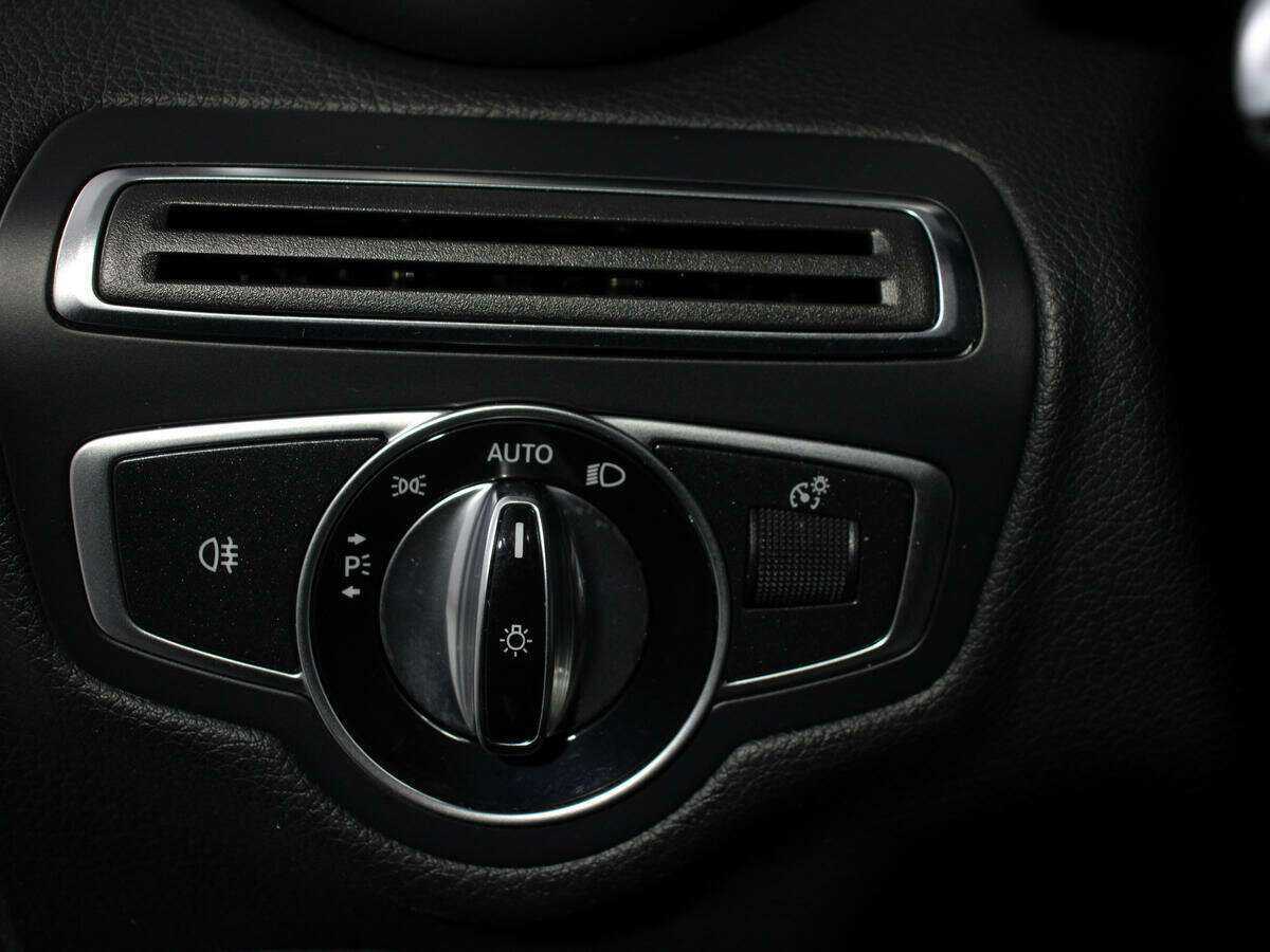 Мерседес-Бенц Ц-Класс б/у, 2015, Автоматическая. Фото: #18