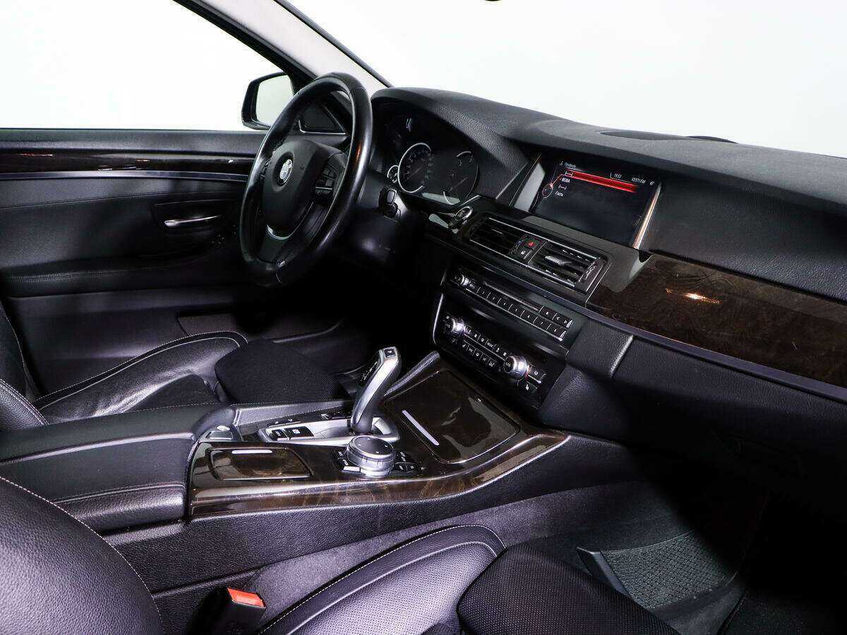 БМВ 5 серии б/у, 2015, Автоматическая. Фото: #5