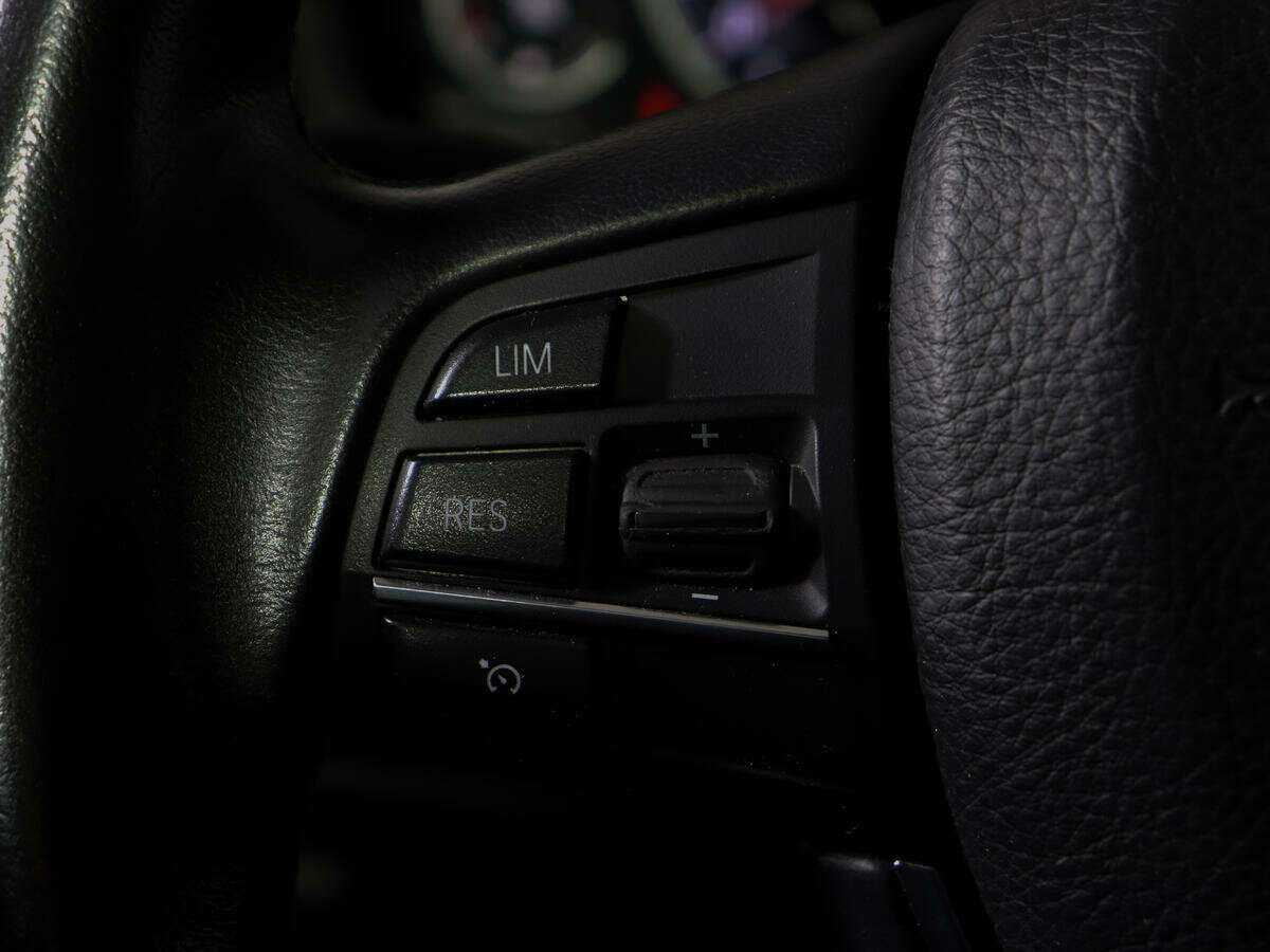 БМВ 5 серии б/у, 2015, Автоматическая. Фото: #17