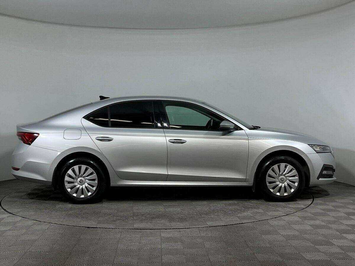 Шкода Октавия б/у, 2021, Автоматическая. Фото: #3