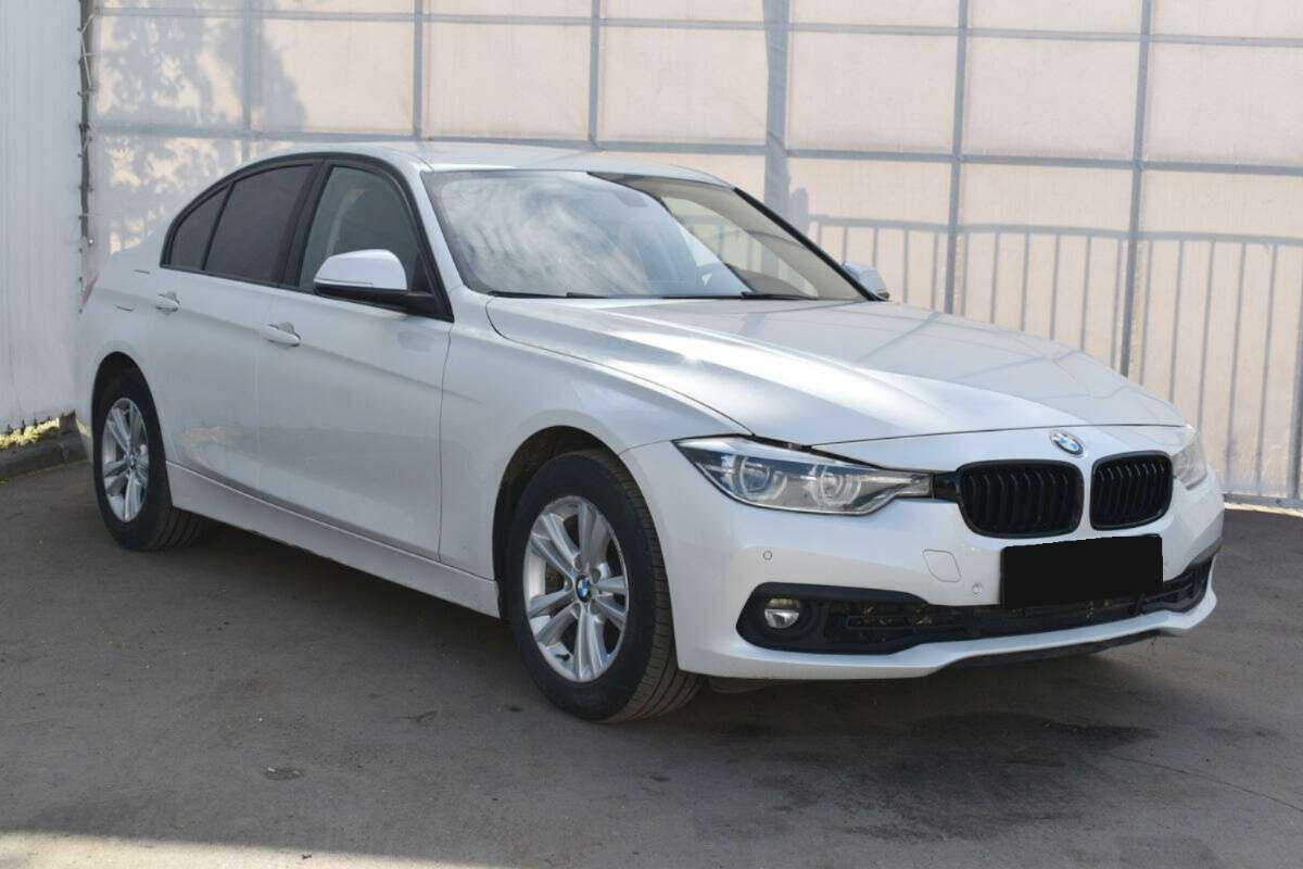 БМВ 3 серии б/у, 2018, Автоматическая. Фото: #2
