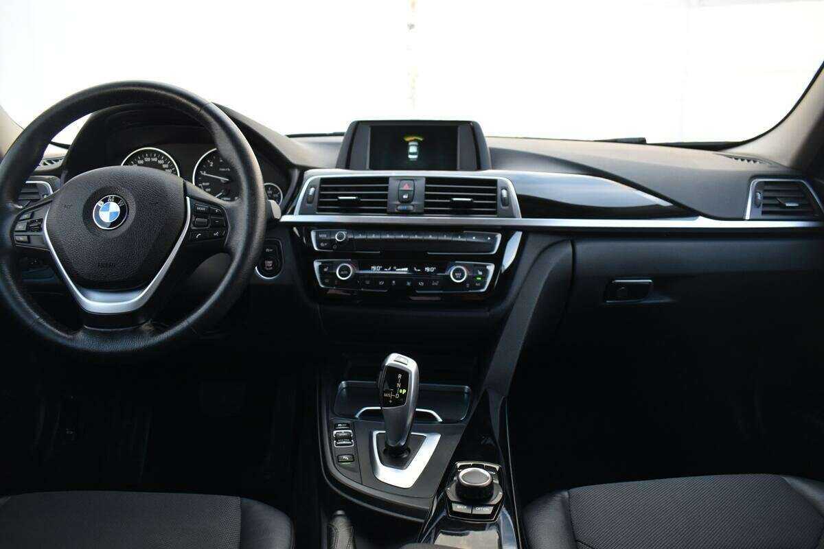 БМВ 3 серии б/у, 2018, Автоматическая. Фото: #8