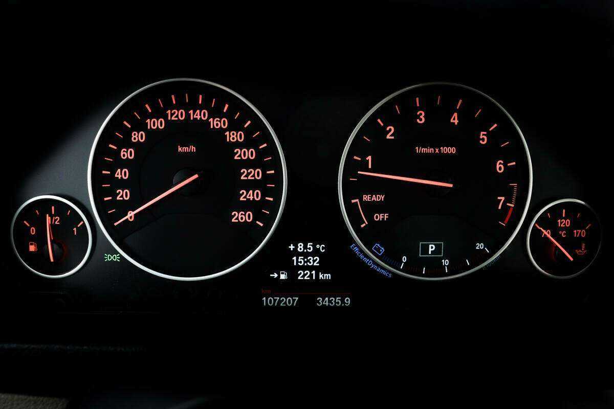 БМВ 3 серии б/у, 2012, Автоматическая. Фото: #9