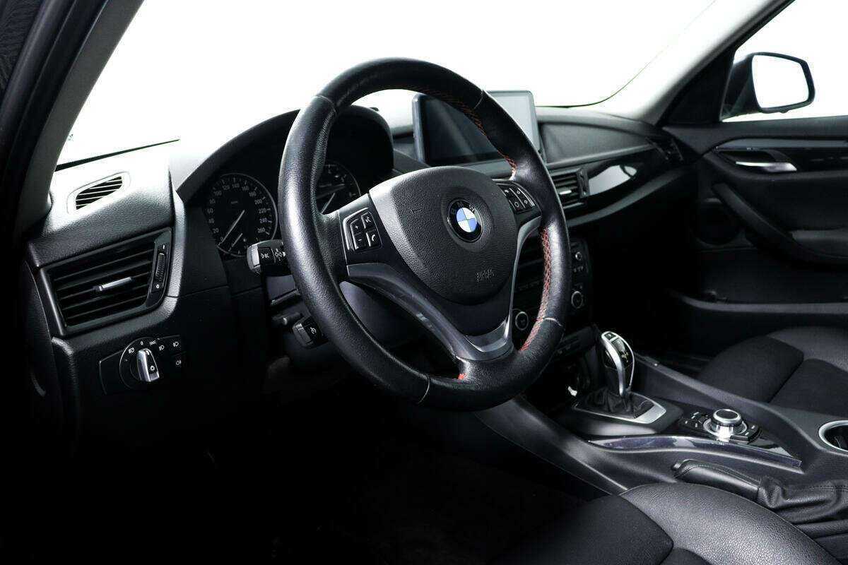 БМВ Икс1 б/у, 2012, Автоматическая. Фото: #12