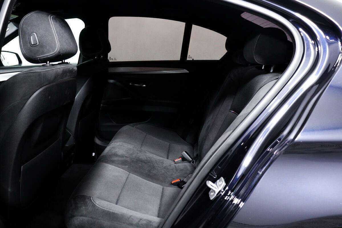 БМВ 5 серии б/у, 2016, Автоматическая. Фото: #11