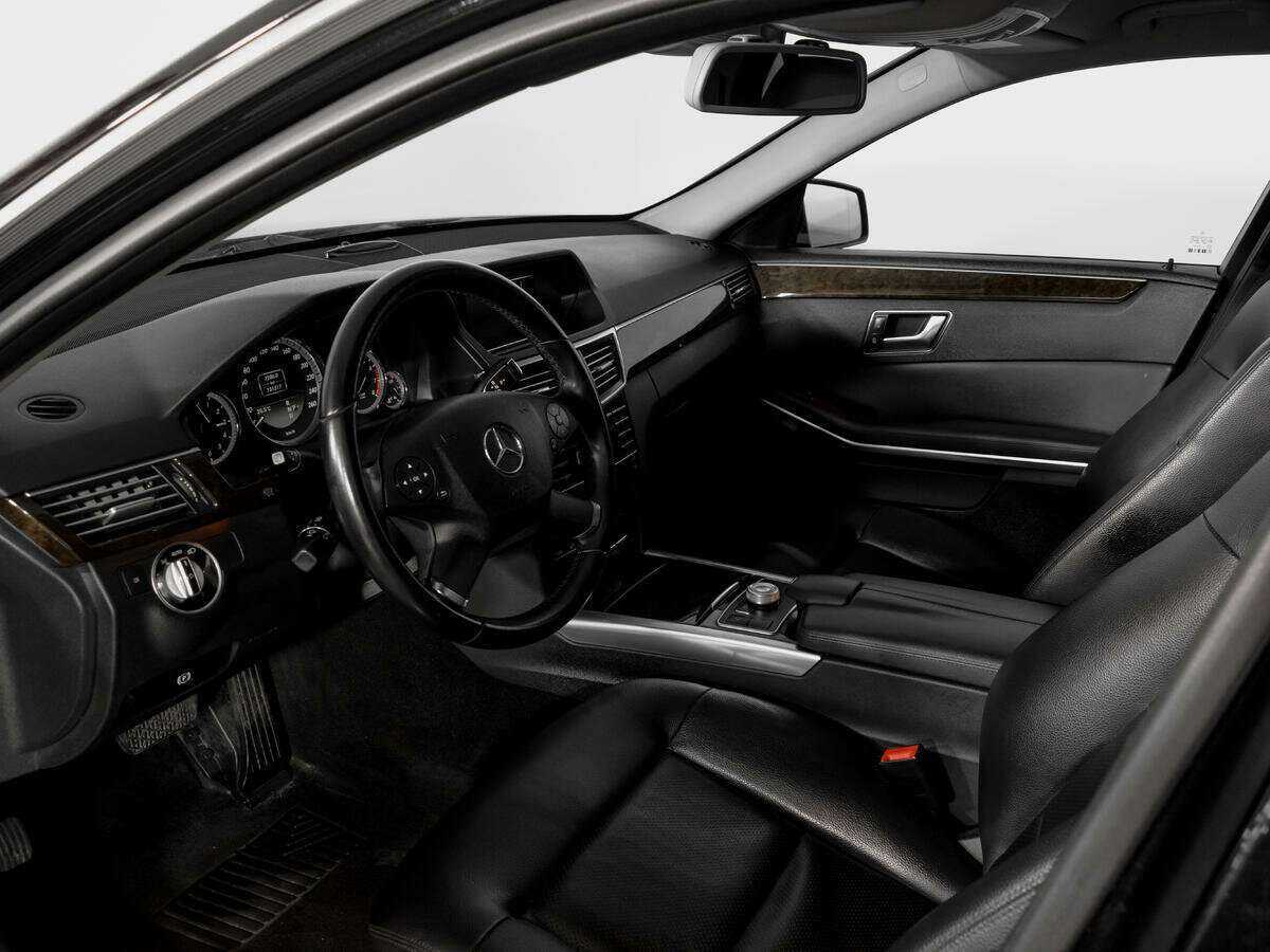 Мерседес-Бенц Е-Класс б/у, 2012, Автоматическая. Фото: #14