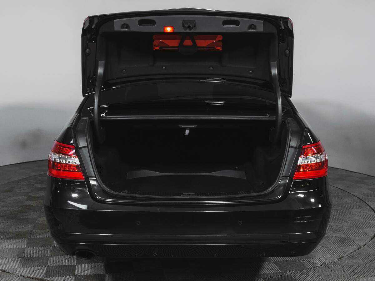 Мерседес-Бенц Е-Класс б/у, 2012, Автоматическая. Фото: #16