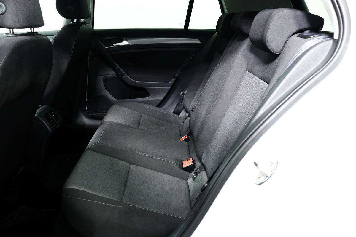 Volkswagen Golf б/у, 2013, Роботизированная. Фото: #11