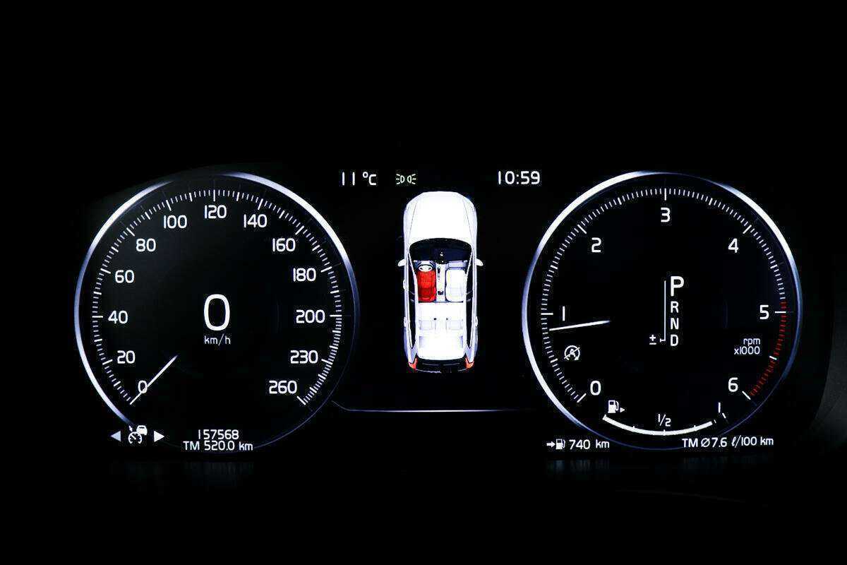 Вольво ИксЦ60 б/у, 2018, Автоматическая. Фото: #9