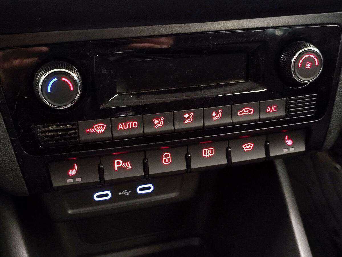 Фольксваген Поло б/у, 2021, Автоматическая. Фото: #13