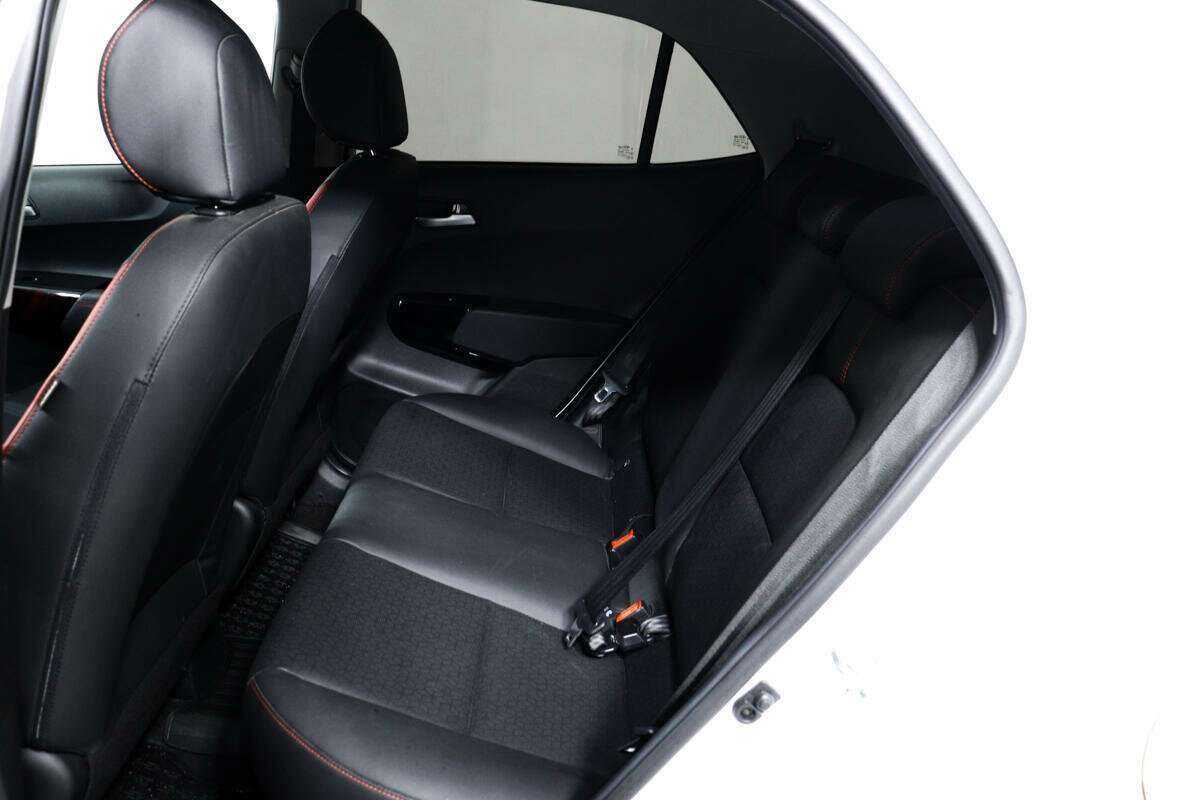 Kia Picanto б/у, 2021, Роботизированная. Фото: #10