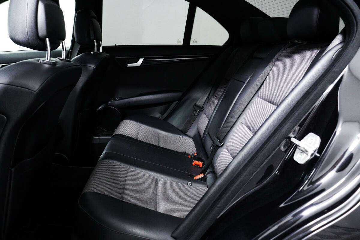 Мерседес-Бенц Ц-Класс б/у, 2013, Автоматическая. Фото: #11