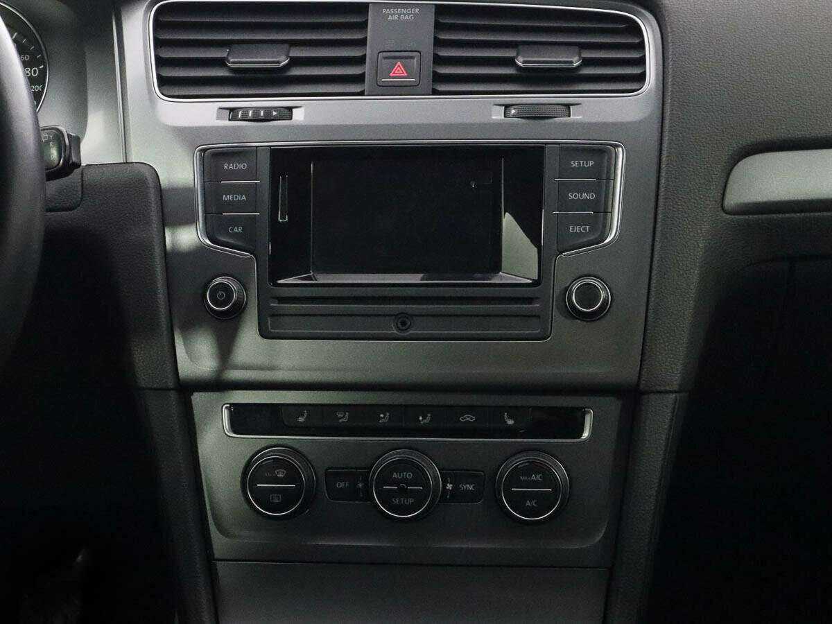 Volkswagen Golf б/у, 2014, Механическая. Фото: #9