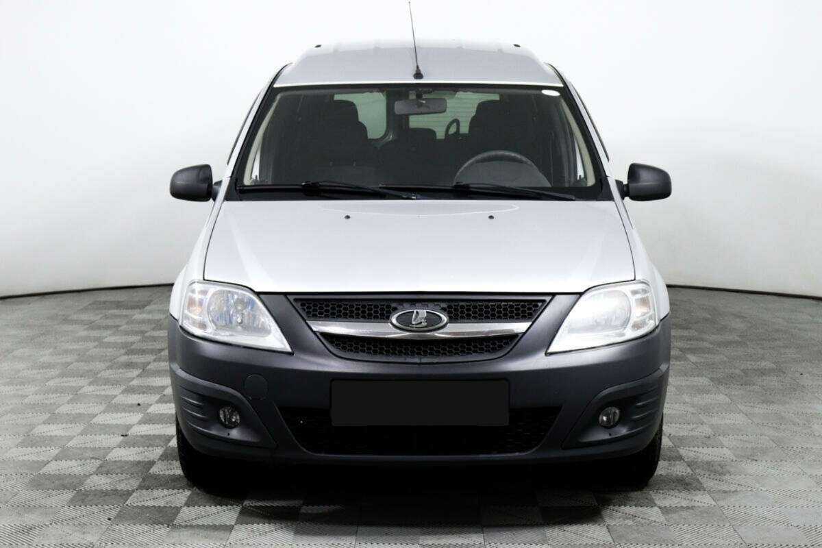 Лада (ВАЗ) Ларгус б/у, 2014, Механическая. Фото: #1