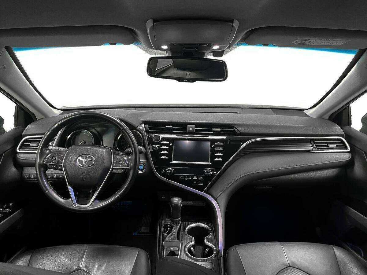 Тойота Камри б/у, 2018, Автоматическая. Фото: #10