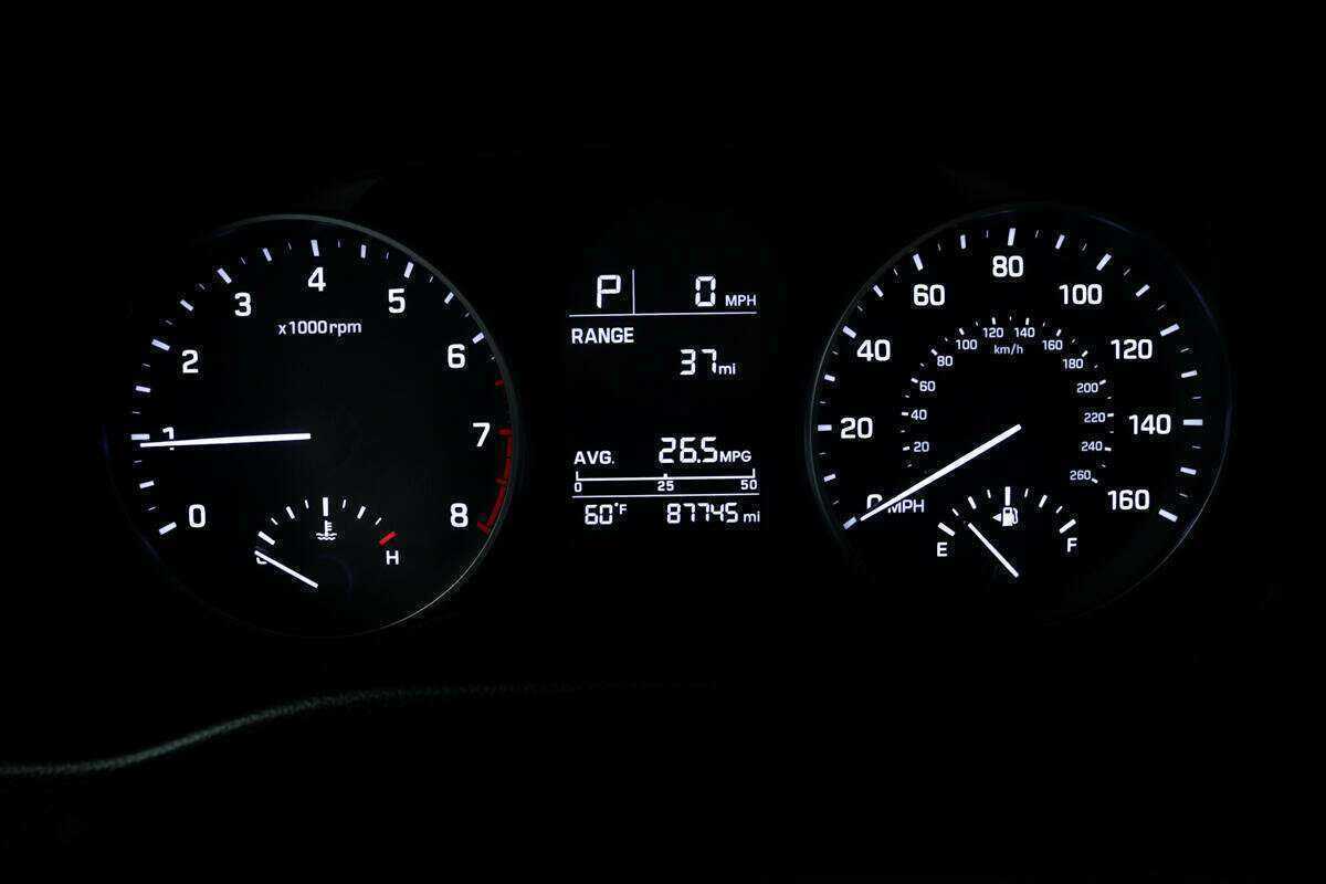 Hyundai Elantra б/у, 2016, Автоматическая. Фото: #9