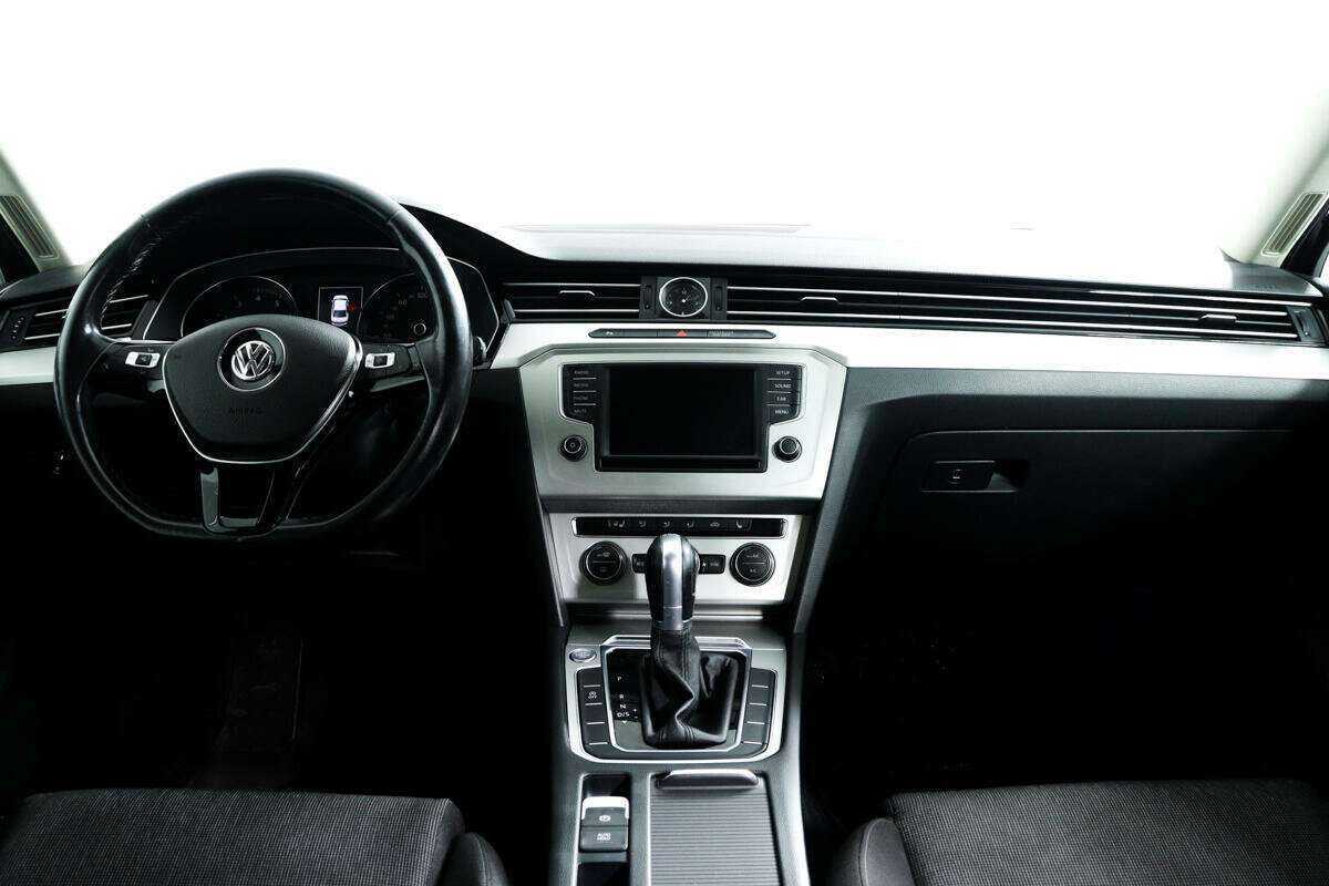 Фольксваген Пассат б/у, 2016, Роботизированная. Фото: #10