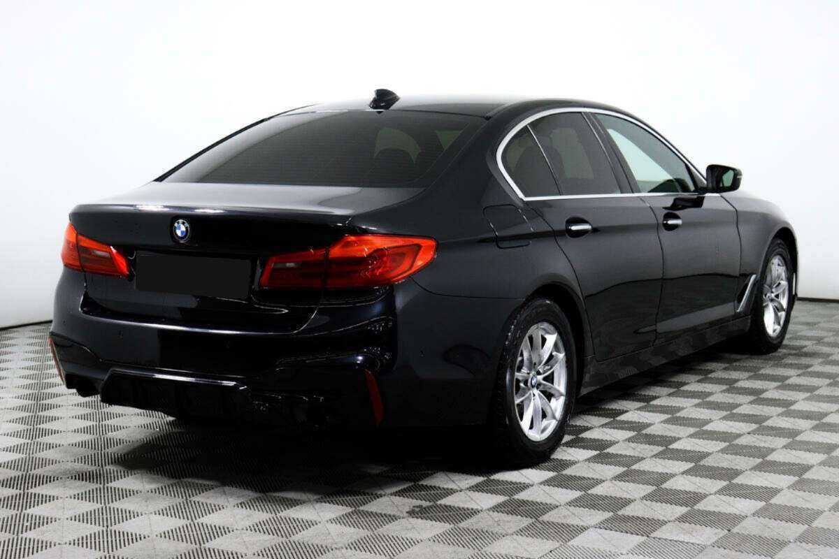 БМВ 5 серии б/у, 2017, Автоматическая. Фото: #4