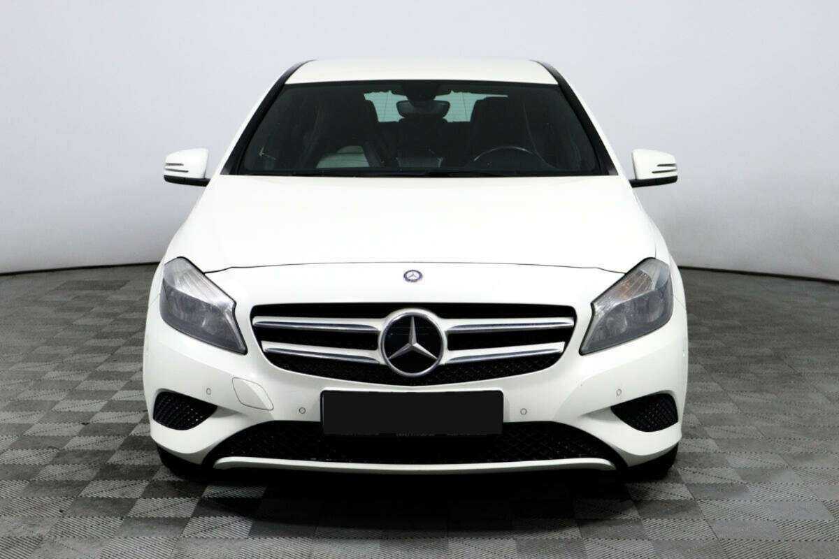 Mercedes-Benz A-Класс б/у, 2013, Роботизированная. Фото: #1