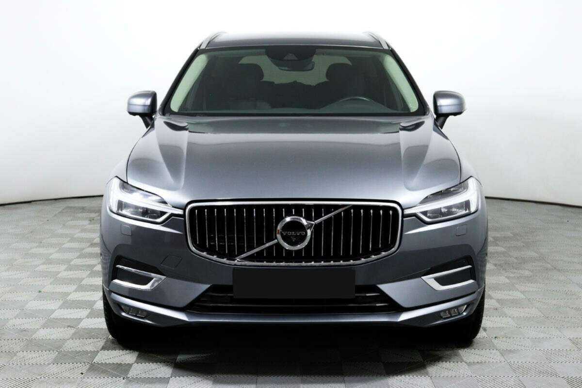 Volvo XC60 б/у, 2018, Автоматическая. Фото: #1