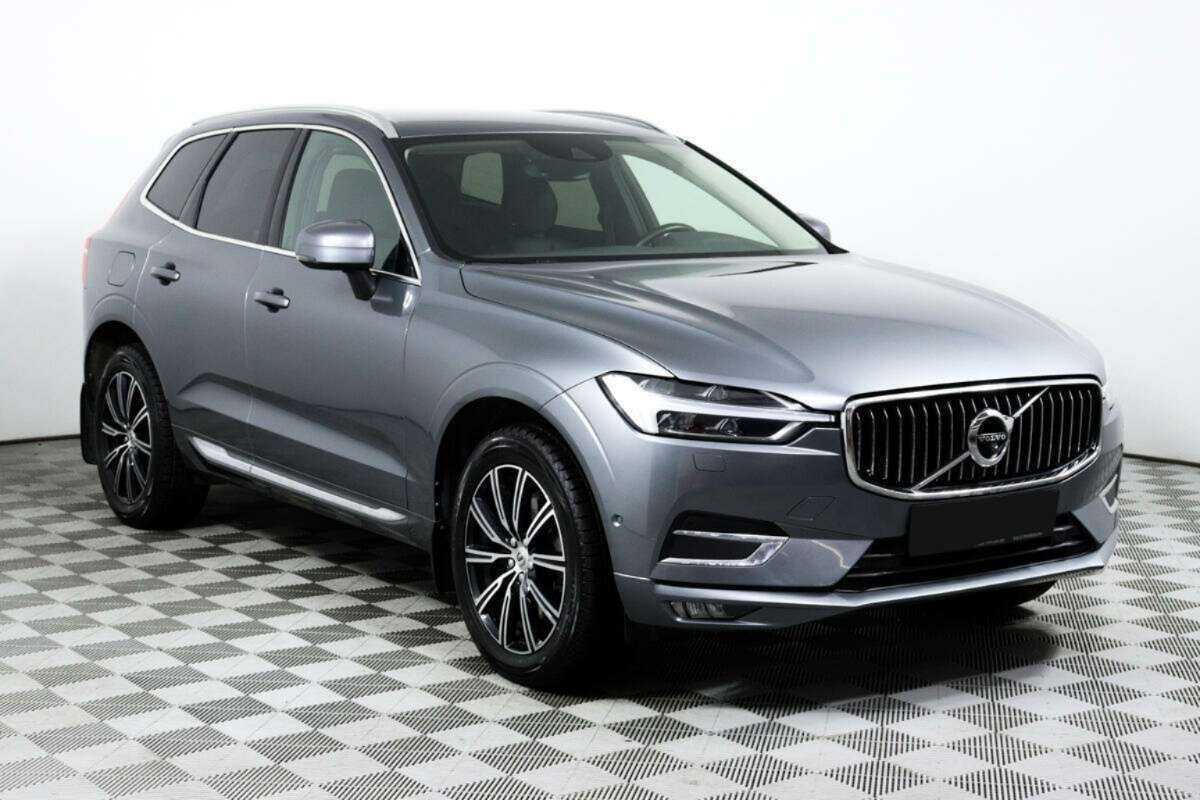 Volvo XC60 б/у, 2018, Автоматическая. Фото: #2