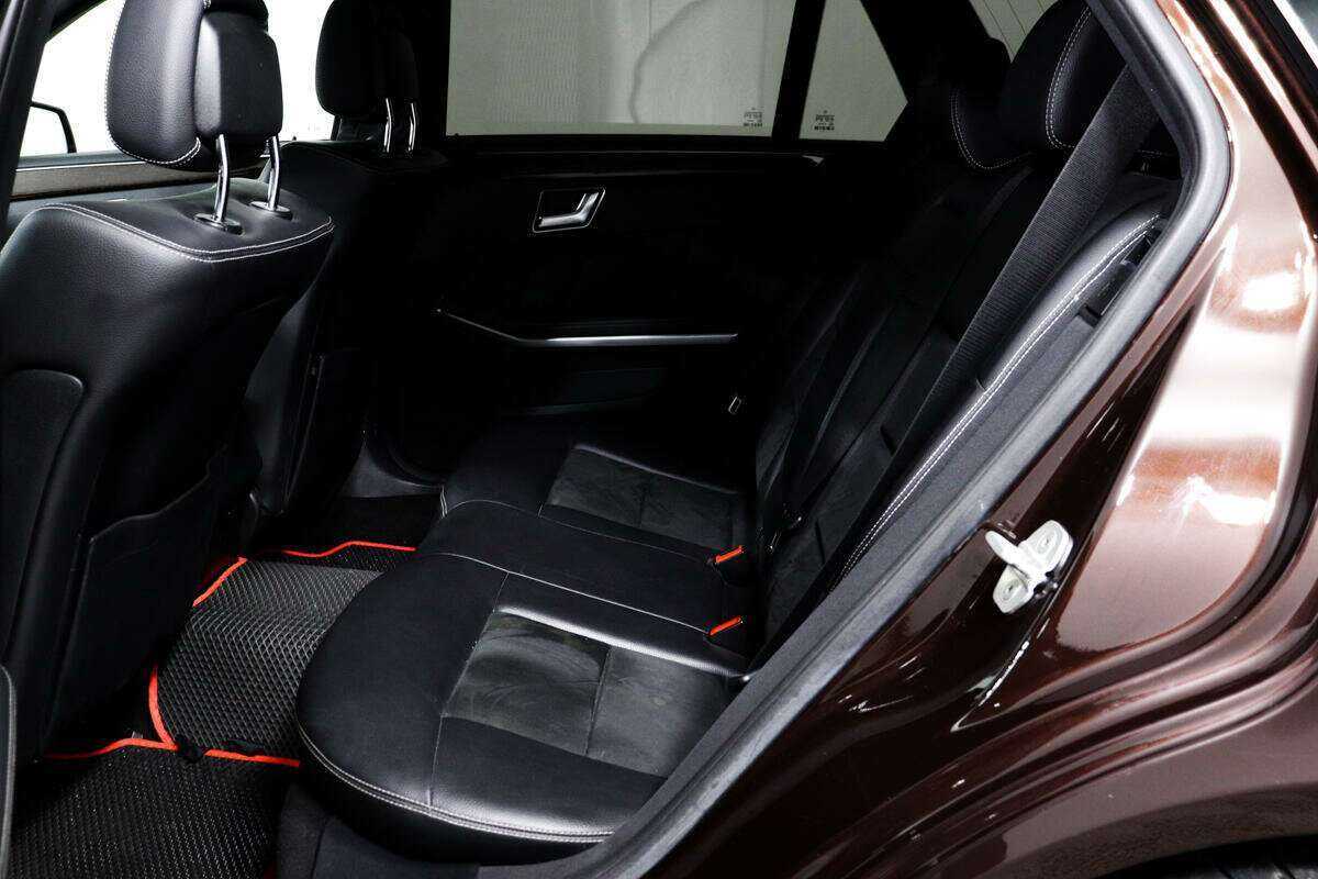 Мерседес-Бенц Е-Класс б/у, 2012, Автоматическая. Фото: #11